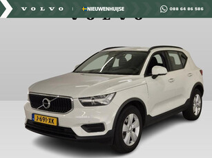 Volvo XC40 1.5 T2 Momentum Core | Trekhaak | Cruise Controle | Climate controle | LED | High performance audio | Dealer onderhouden |