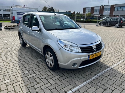 Dacia Sandero 1.2 Lauréate