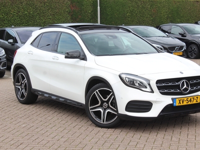 MERCEDES GLA-KLASSE 180 Business Solution AMG Night Upgrade / Trekhaak / Panoramadak / Camera / Stoelverwarming / Cruise Control