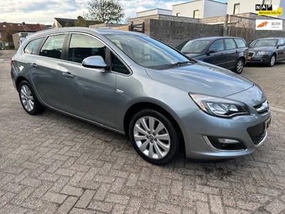 Opel Astra Sports Tourer 1.4 Turbo Sport + * Navigatie *