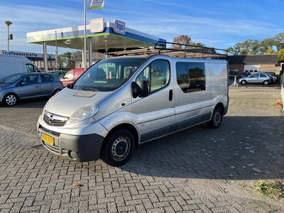 Opel VIVARO 2.0 CDTI LANG DC (bj 2010)