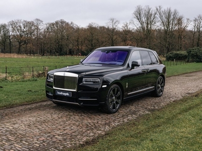 Rolls-Royce Cullinan 6.75 V12 Launch Edition, 4 Seater Rear