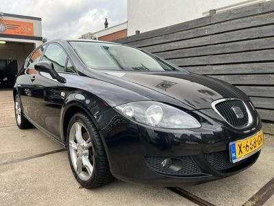 Seat Leon S-Line SERVICE ONDERHOUD/ALLE BOEKJES/NETTE LEON!