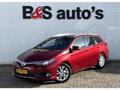 Toyota Auris Touring Sports 1.8 Hybrid Volcano Edition Led