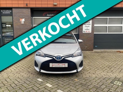 Toyota Yaris 1.5 Hybrid vol automaat lage km stand