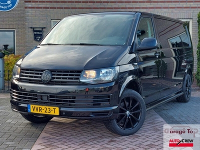 Volkswagen Transporter 2.0 TDI L2H1 Highline Black