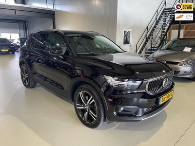 Volvo XC40 2.0 T5 AWD Intro Edition Panoramadak 360 view