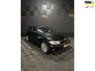 BMW 1-serie 118i Business Pano Xenon Clima PDC