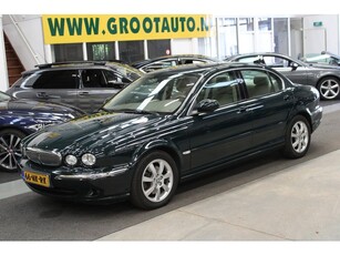 Jaguar X-Type 2.5 V6 Executive Automaat Airco, Cruise