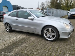 Mercedes CLC-klasse 180 K. Prestige