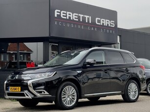 Mitsubishi Outlander 2.4 PHEV AUTOM INTENSE LEDER CAMERA