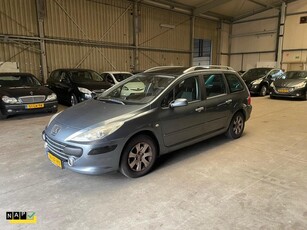 Peugeot 307 1.6-16V Premium PanoaircotrekhaakNavigatie