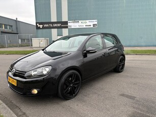 Volkswagen Golf 1.2 TSI Tour 5-Deurs 6-Bak 105 PK.