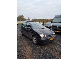 Volkswagen Polo 1.2-12V Alleen handel of export! (bj 2002)