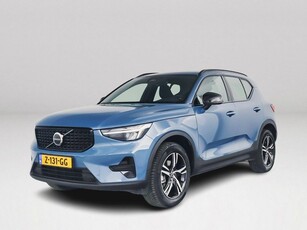 Volvo XC40 B4 Plus Dark Parkeercamera Harman Kardon