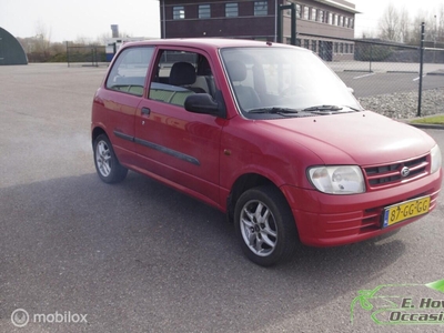 Daihatsu CUORE 1.0-12V STi