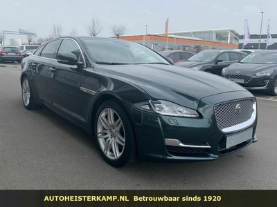 Jaguar XJ 3.0 D Premium Luxury British Racing Green Metallic