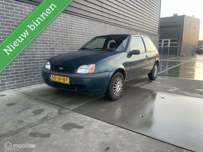 Ford Fiesta 1.3-8V NAP Lage Km Zuinig Nette Auto