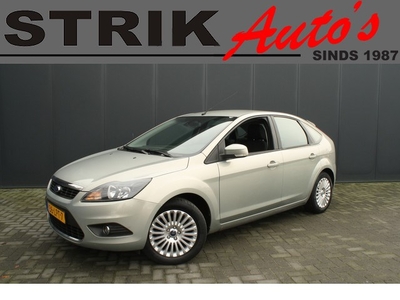 Ford Focus 1.8 Limited - NAVIGATIE - TREKHAAK (bj 2010)