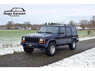 Jeep Cherokee 4.0i Limited Paars