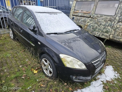 Kia cee'd I 1.6 CRDi X-ecutive EXPORT