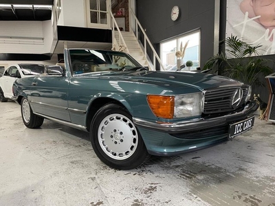 Mercedes-Benz 560 SL Cabrio, getaxeerd, zeer netjes