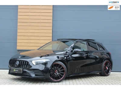 Mercedes-Benz A-klasse 180 d Business Solution AMG