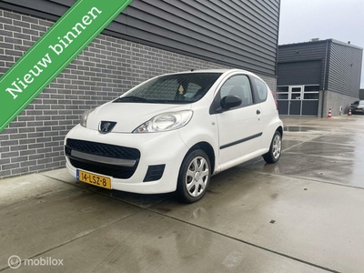 Peugeot 107 1.0-12V XR APK NAP 2x Sleutels Ondrhbk.