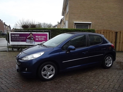 Peugeot 207 Keurig autootje!! 1.4 VTi Style (bj 2010)