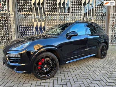 Porsche Cayenne 3.0 D Pano Bose