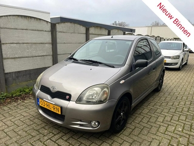 Toyota Yaris 1.5 16V Vvti SPORT 3 DR 2001 AIRCO/ NETTE AUTO!