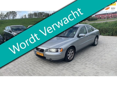 Volvo S60 2.4D Momentum 163pk 1e eigenaar Leder Clima Navi