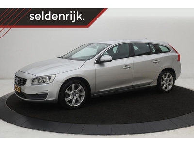 Volvo V60 1.6 T3 Momentum Automaat Navigatie Trekhaak