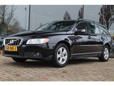 Volvo V70 2.0D MOMENTUM XENON CRUISE TREKHAAK