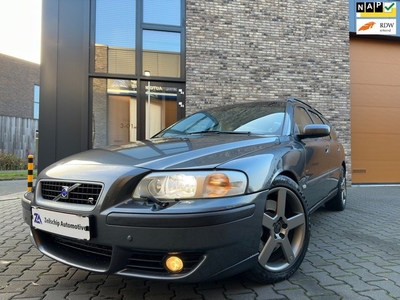 Volvo V70 2.5 R AWD Geartronic AutomaatXenon335 PKNap