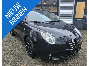 Alfa Romeo MiTo 1.4 Centenario **AIRCO-NERO NERO-APK**