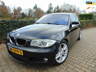 BMW 1-serie 120i Executive Sport , M Pakket , Automaat