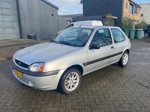 Ford Fiesta 1.3-8V Century - Met nieuwe APK!