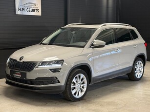 Škoda Karoq 1.5 TSI Sportline Navi Camera Xenon Pano Half