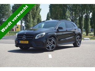 Mercedes-Benz GLA 180 Premium Plus l Panoramadak l Harman