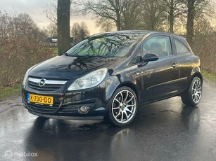 Opel Corsa 1.2-16V Business Sport