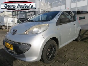 Peugeot 107 1.0-12V XR stbkr nieuwe apk nl auto !