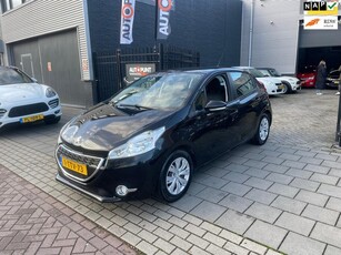 Peugeot 208 1.2 VTi Envy 1e Eigenaar! Navi Airco PDC NAP APK