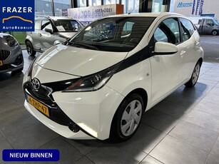 Toyota Aygo 1.0 VVT-i x-play RIJKLAAR (bj 2015)