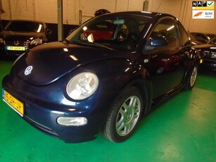 Volkswagen New Beetle 2.0 Highline