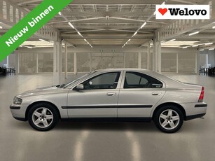 Volvo S60 2.4 Goed onderhouden, incl. garantie en rijklaar.