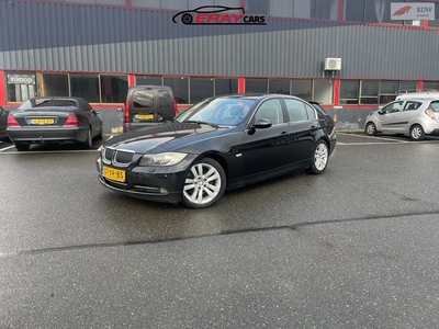 BMW 3-serie 330d High Executive / AUTOMAAT / 1. EIG / LEER