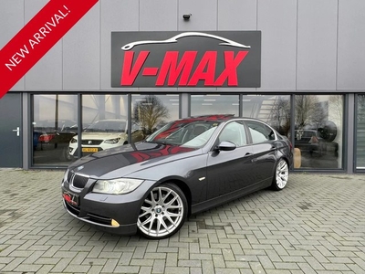 BMW 330i AUT HighEx Leder Sportint Dak Xenon Memory