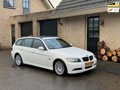 BMW 3-serie Touring 320d High Executive