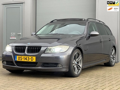 BMW 3-serie Touring 320d High Executive Panoramadak Automaat